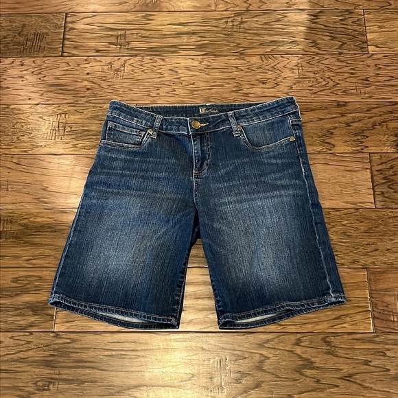 Kut From The Kloth Mid Bermuda Shorts Size 8 - Picture 1 of 16